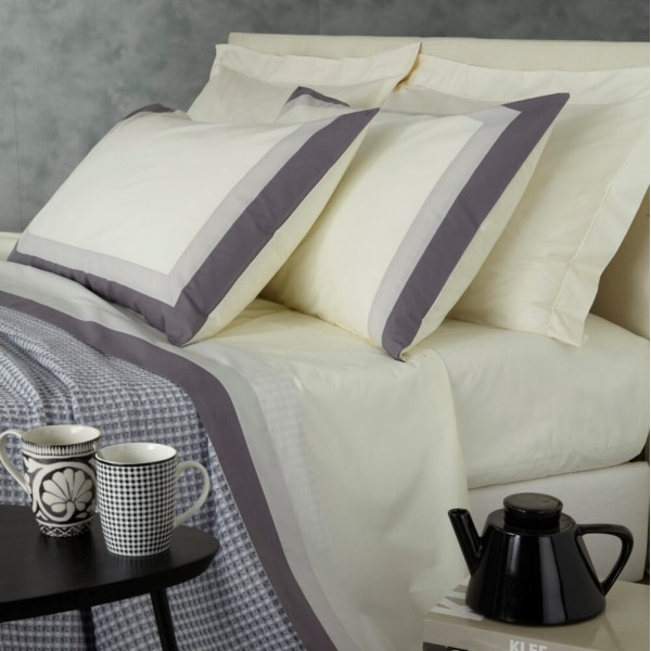 Camilla Ever double bed sheet set in dark gray color