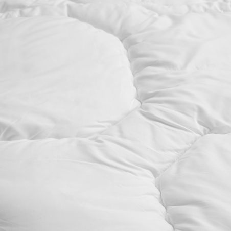 Bettdecke aus synthetischer Faser für französisches Bett von DaunenStep Neostep 200 - CLASSIC WINTER