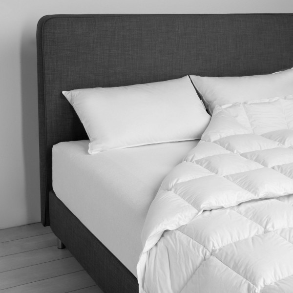 Bettdecke aus synthetischer Faser für Einzelbett von DaunenStep Neostep 400 - KALTER WINTER