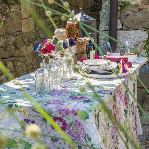 Nappe en lin 170x360 cm Tessitura Toscana La Vie En Rose pour 18 personnes