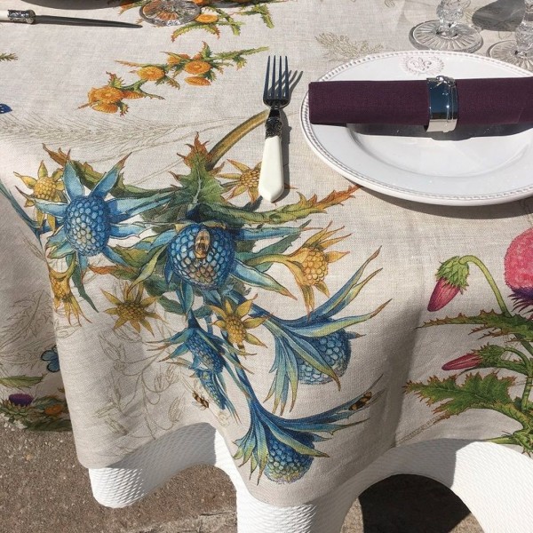Tischläufer aus Leinen 85x85 von Tessitura Toscana Cynar in der Farbe Natur für 6 Personen