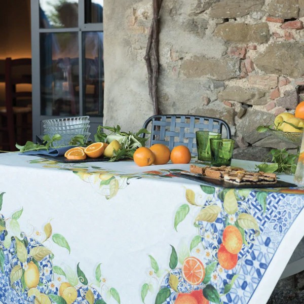 Leinen-Tischtuch 170x270 von Tessitura Toscana Barnum in der Farbe Natur für 12 Personen