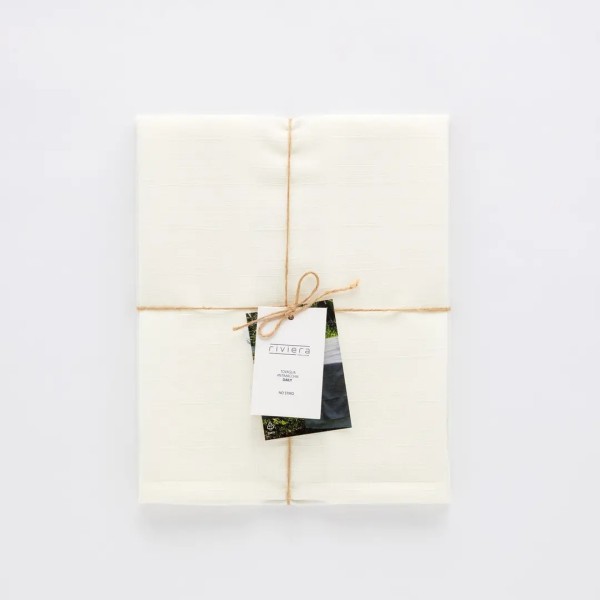 Tovaglia 150x150 anti macchia Carillo Daily Bianco